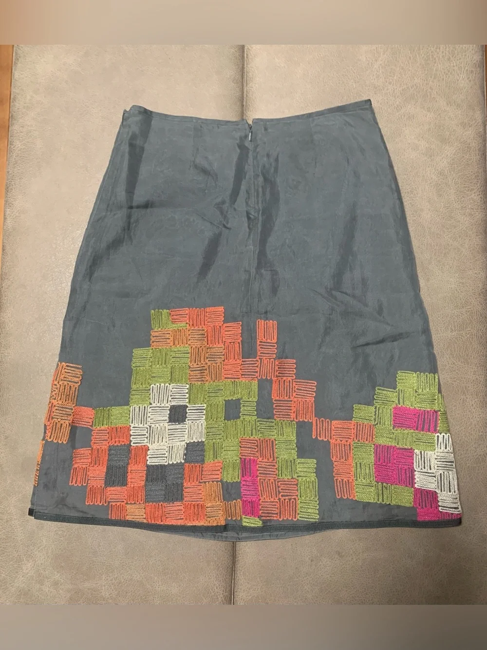 Vintage Sigrid Olsen Womens Gray Silk Geo Embroidered Skirt Size 4